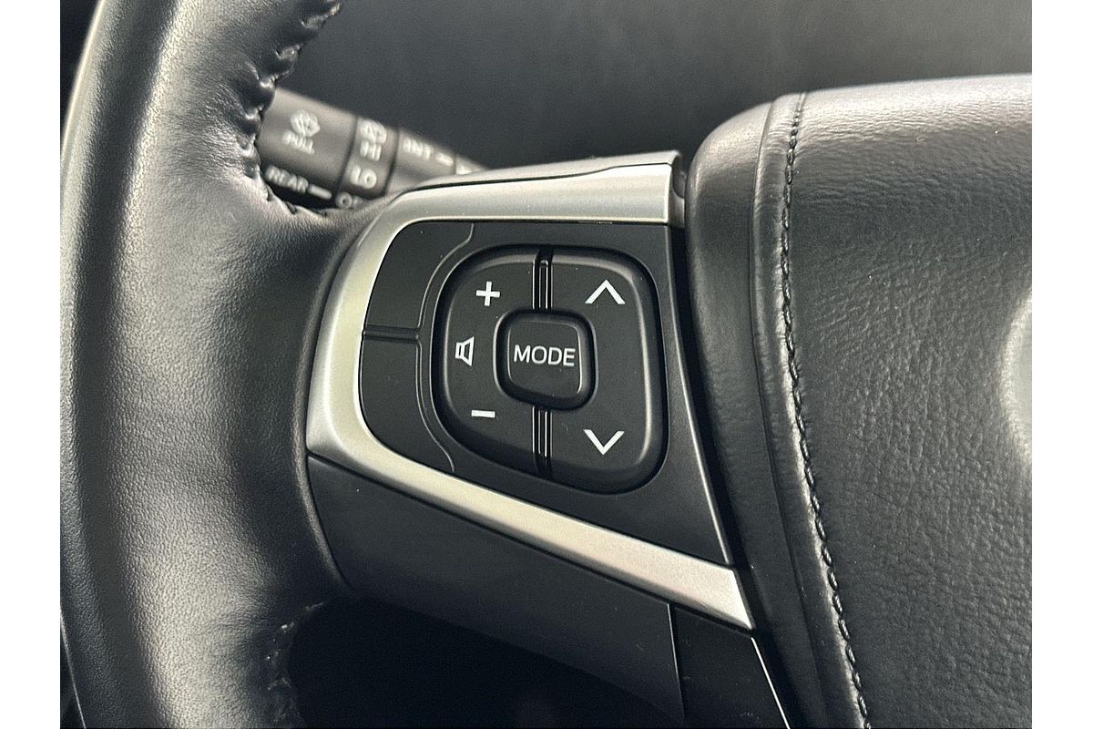 2018 Toyota Tarago Ultima GSR50R