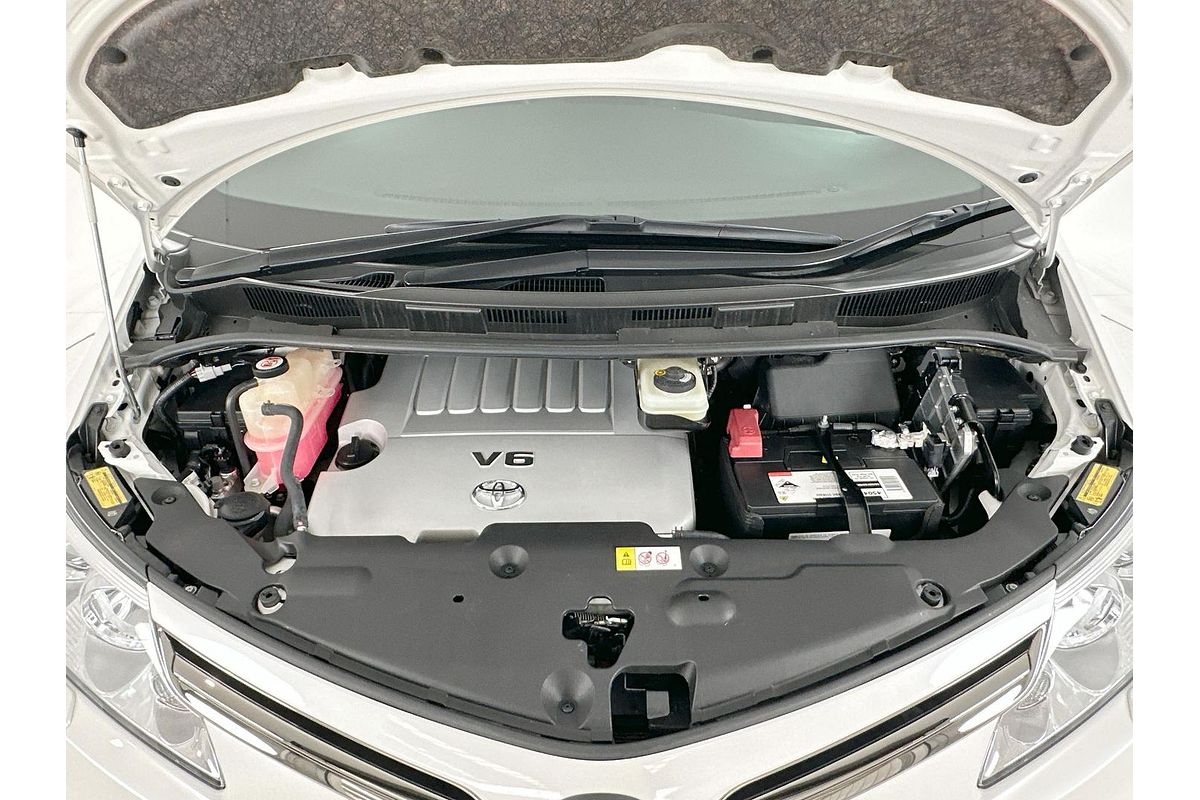 2018 Toyota Tarago Ultima GSR50R