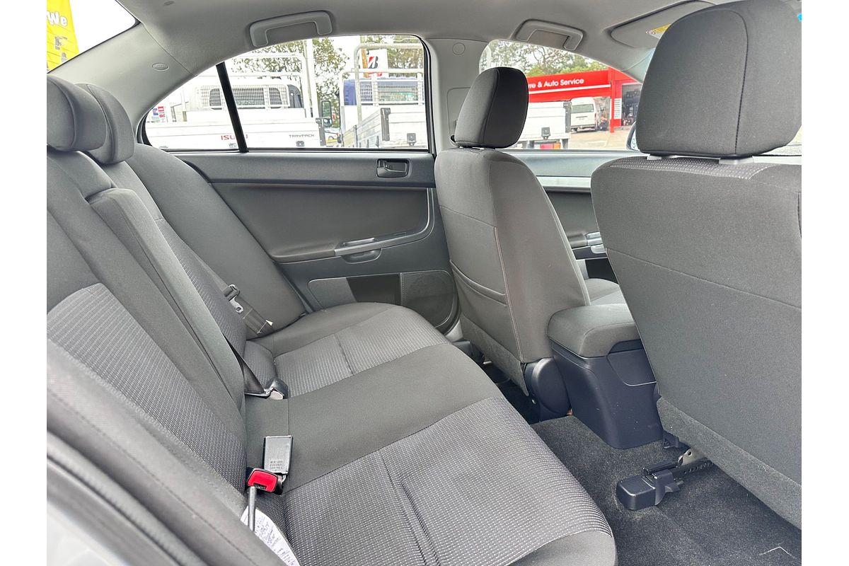 2011 Mitsubishi LANCER SX CJ