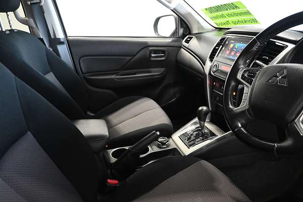 2021 Mitsubishi Triton GLX-R MR 4X4