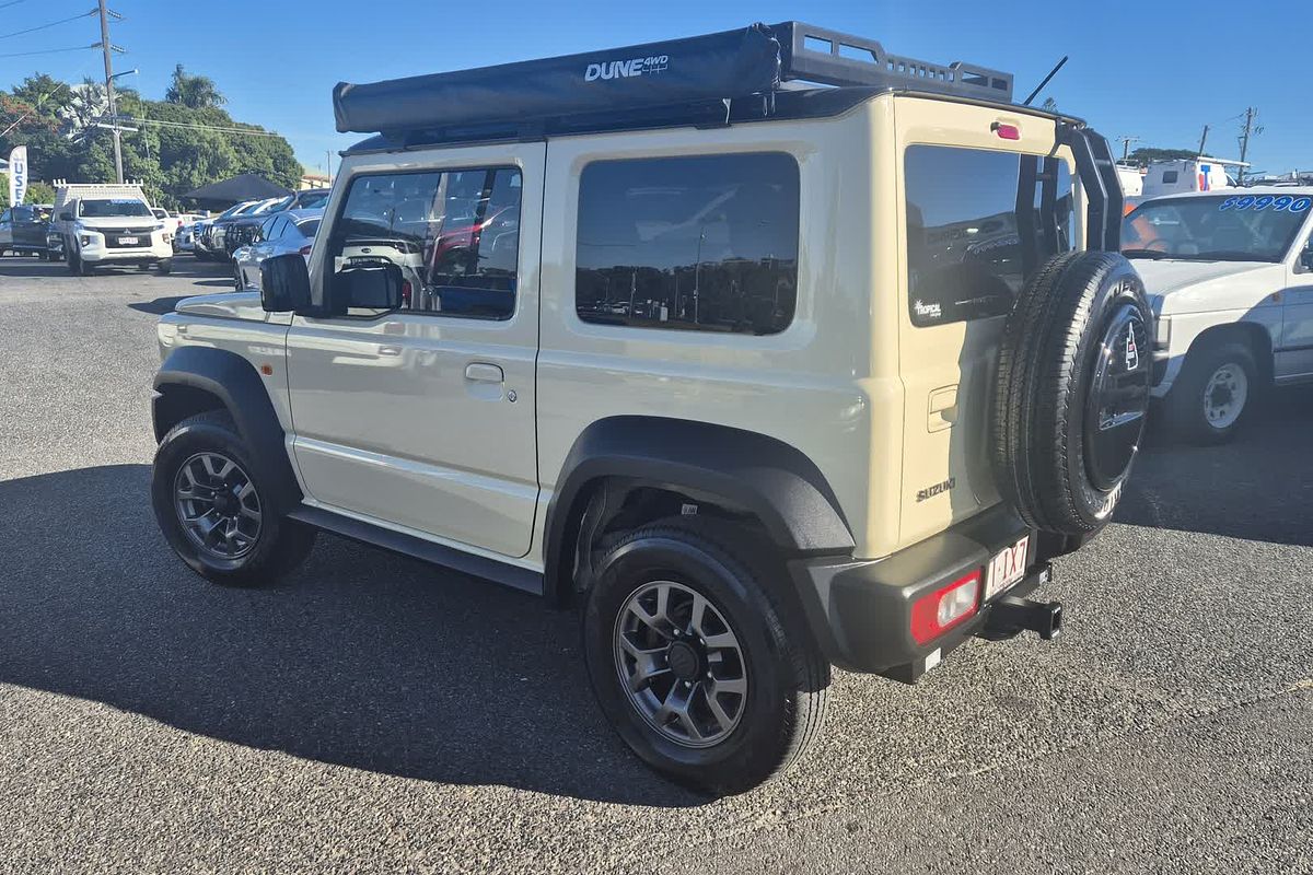 2022 Suzuki Jimny GLX GJ