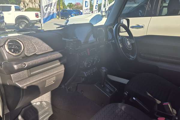 2022 Suzuki Jimny GLX GJ