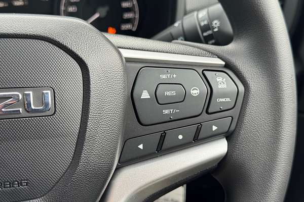 2024 Isuzu D-MAX LS-M  4X4