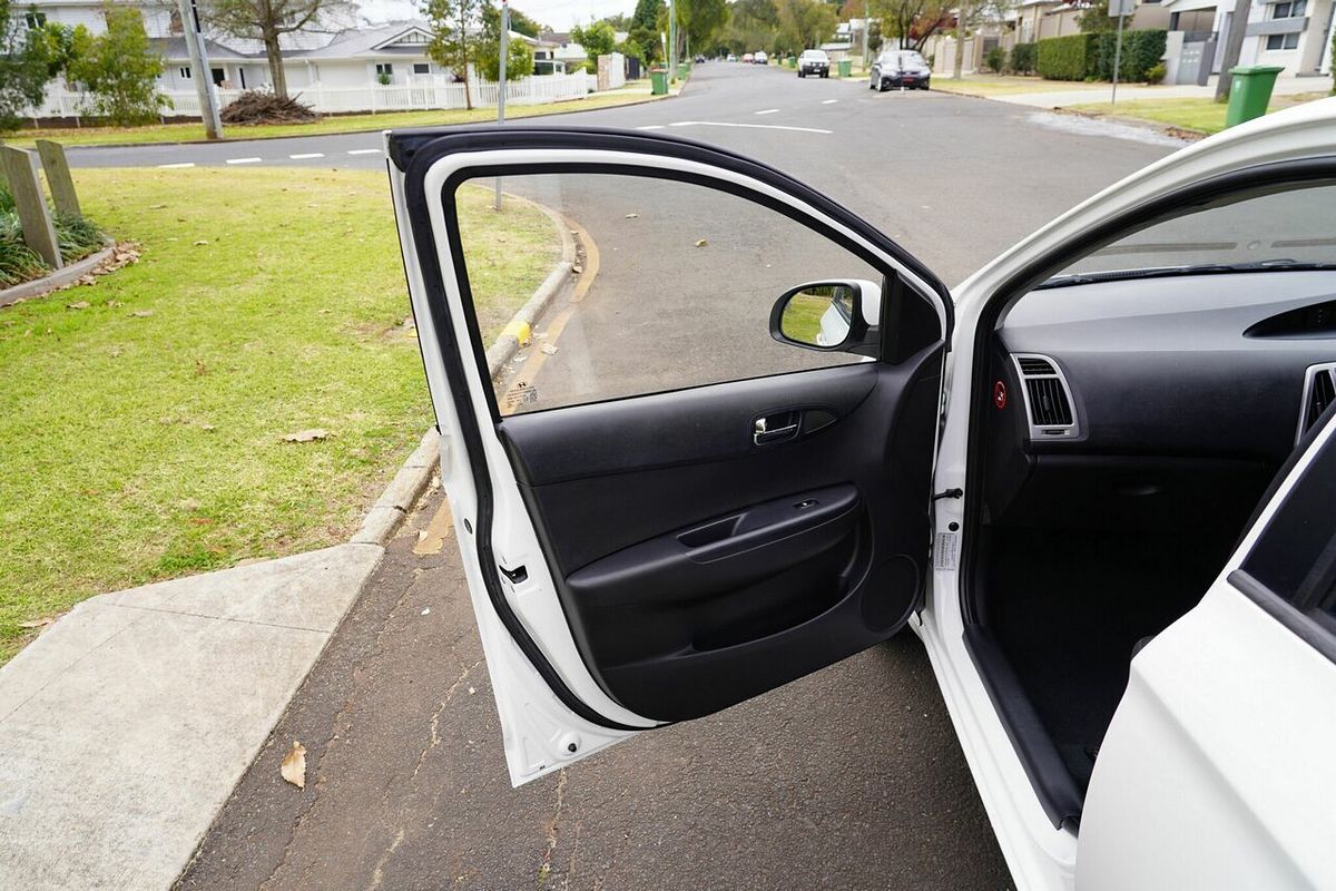 2013 Hyundai i20 Active PB