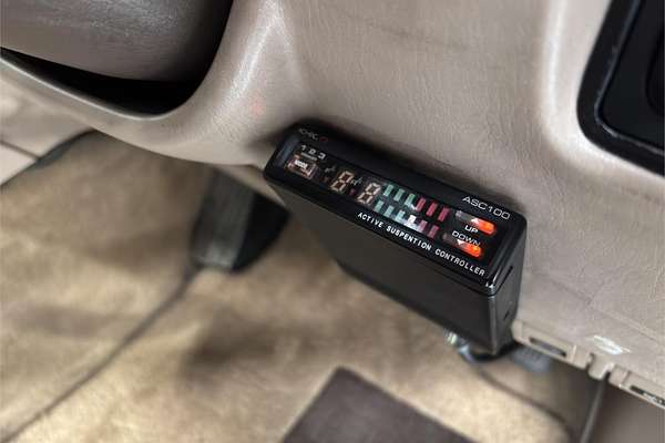1999 Toyota Landcruiser VX limited G Selection