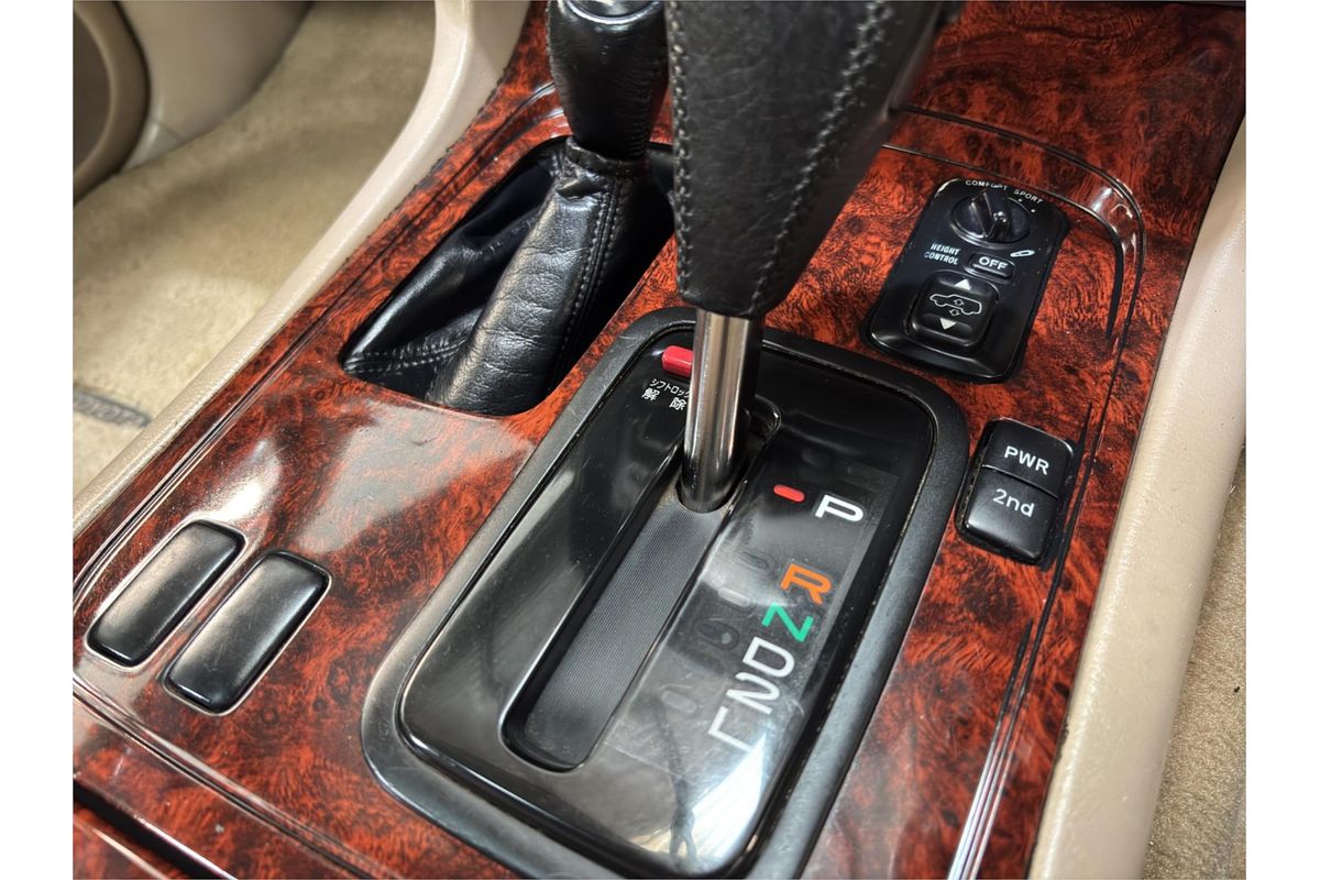 1999 Toyota Landcruiser VX limited G Selection