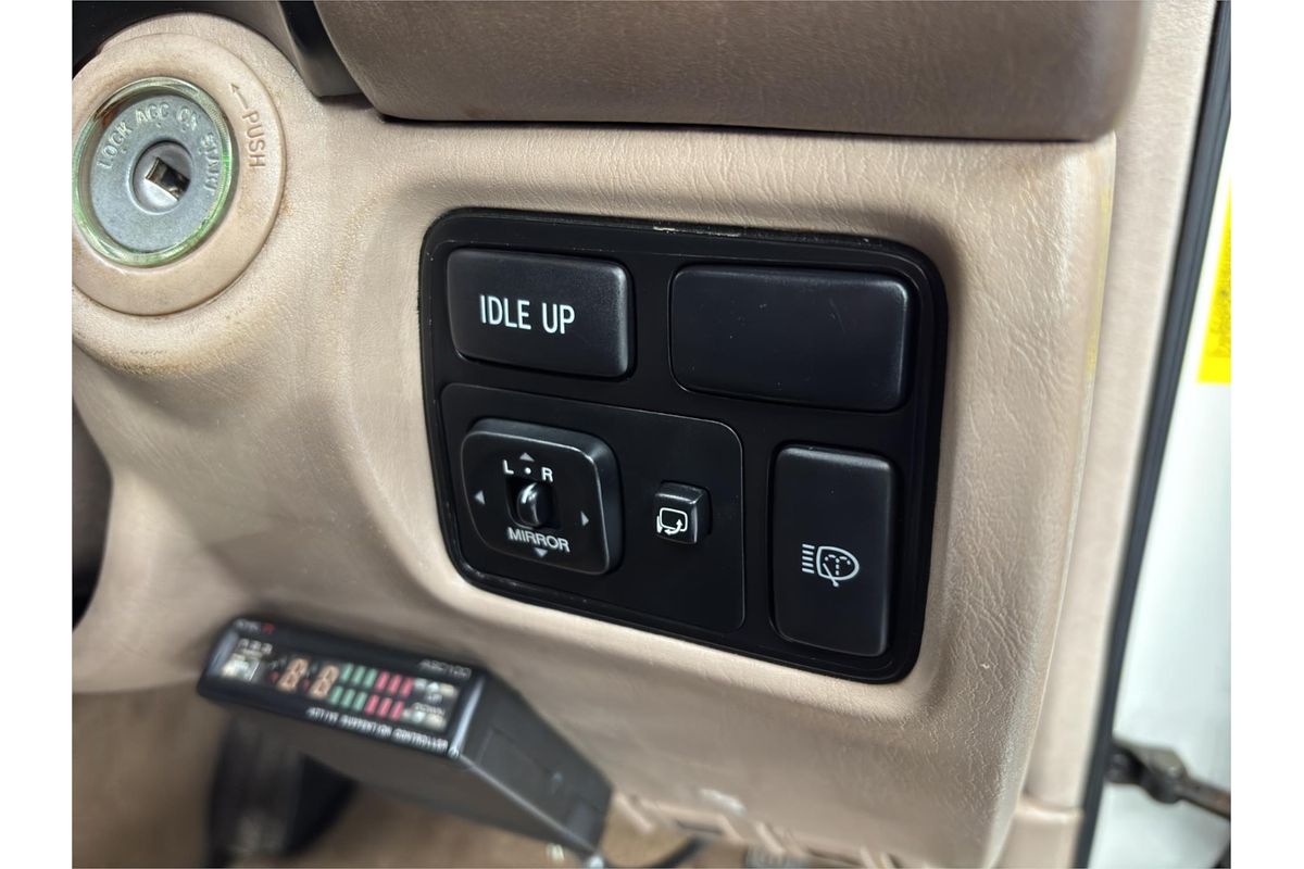 1999 Toyota Landcruiser VX limited G Selection