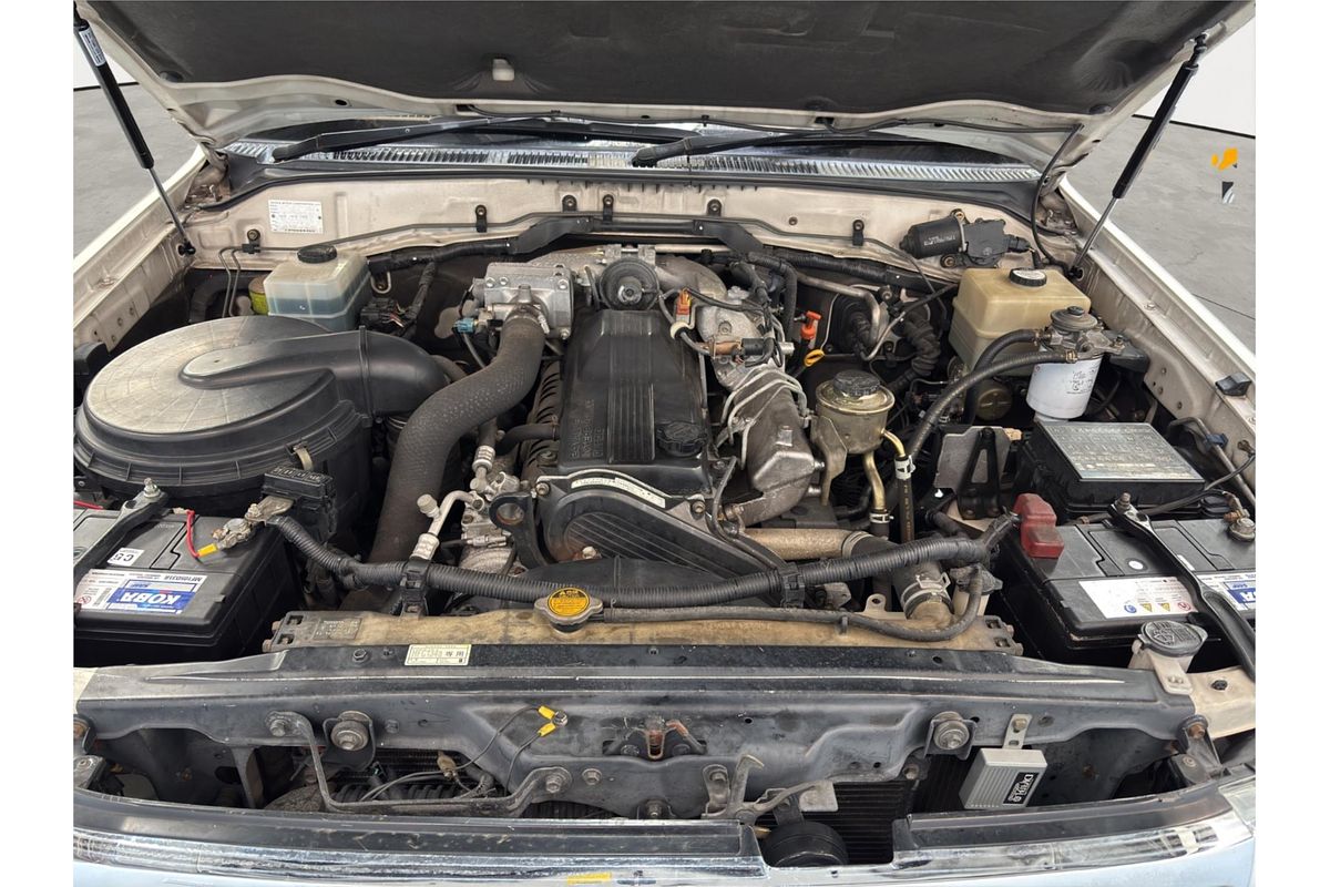 1999 Toyota Landcruiser VX limited G Selection
