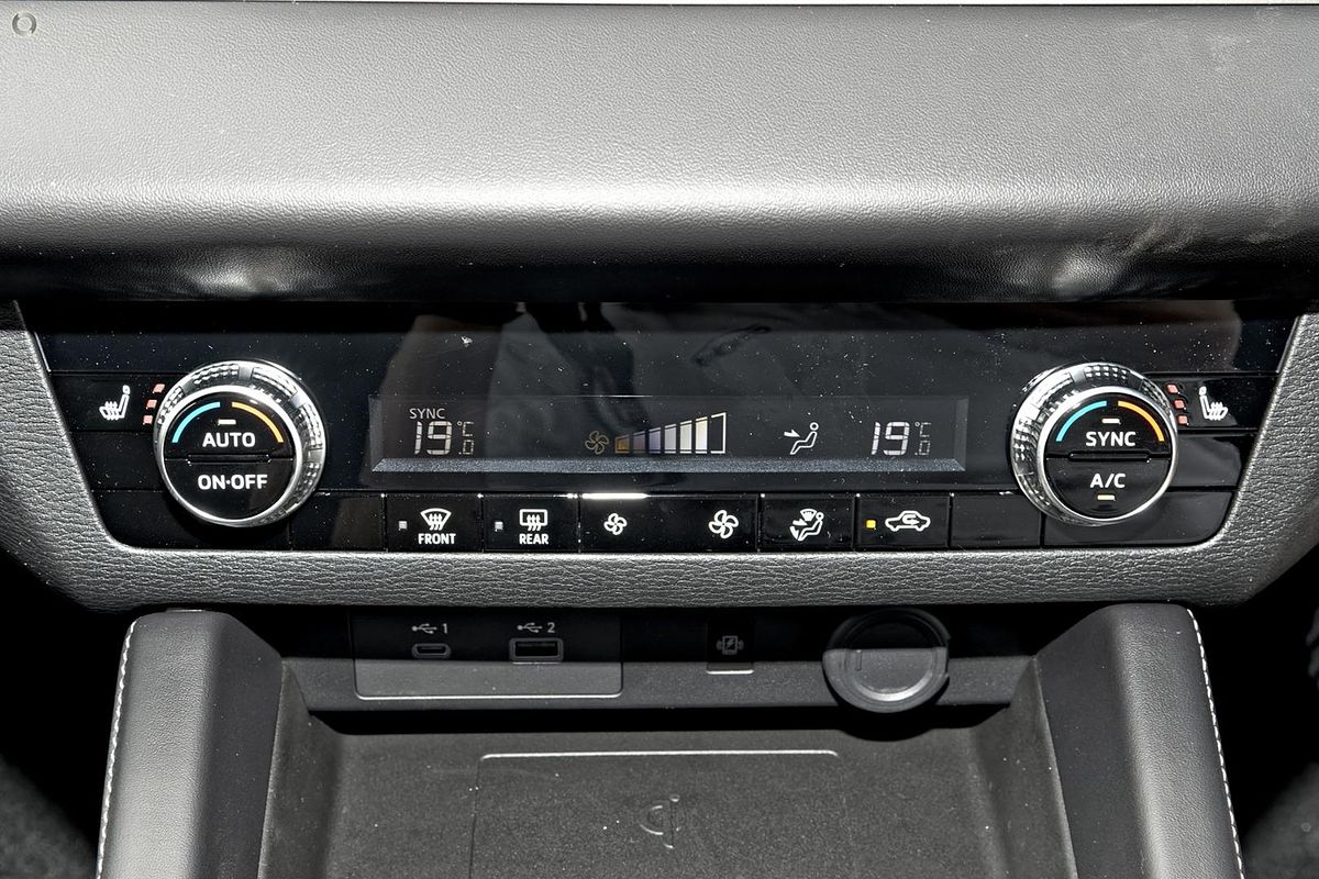 2025 Mitsubishi Outlander Aspire ZM