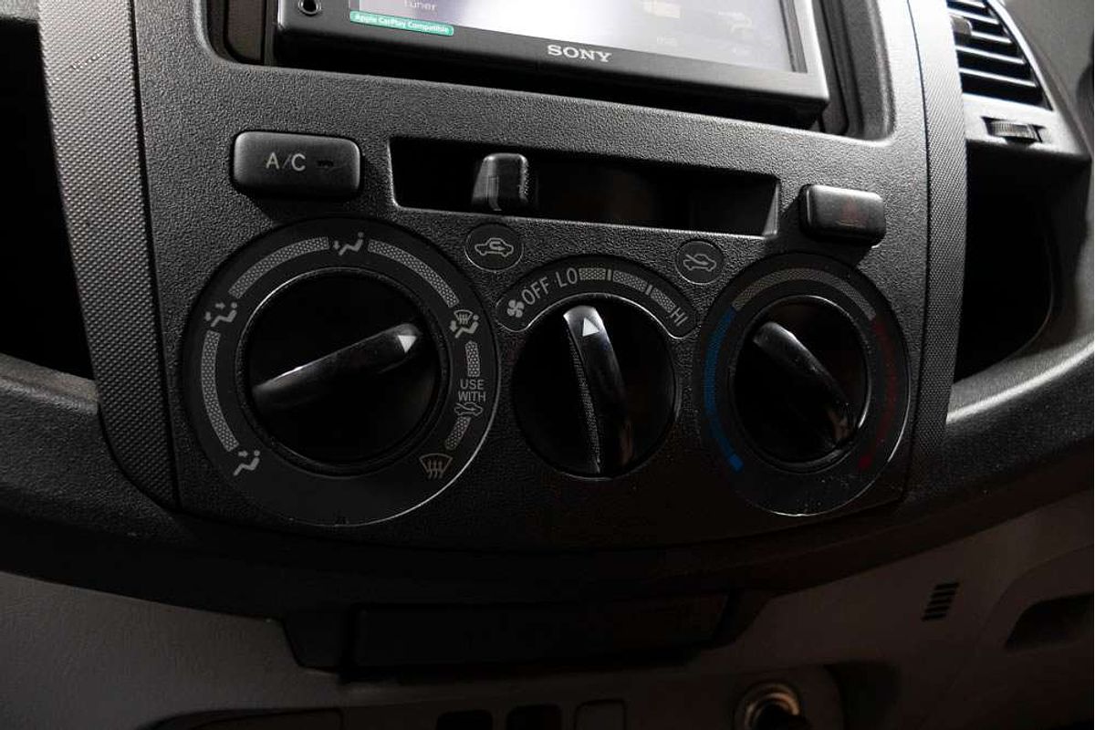 2009 Toyota Hilux SR KUN16R Rear Wheel Drive
