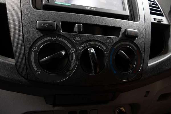 2009 Toyota Hilux SR KUN16R Rear Wheel Drive