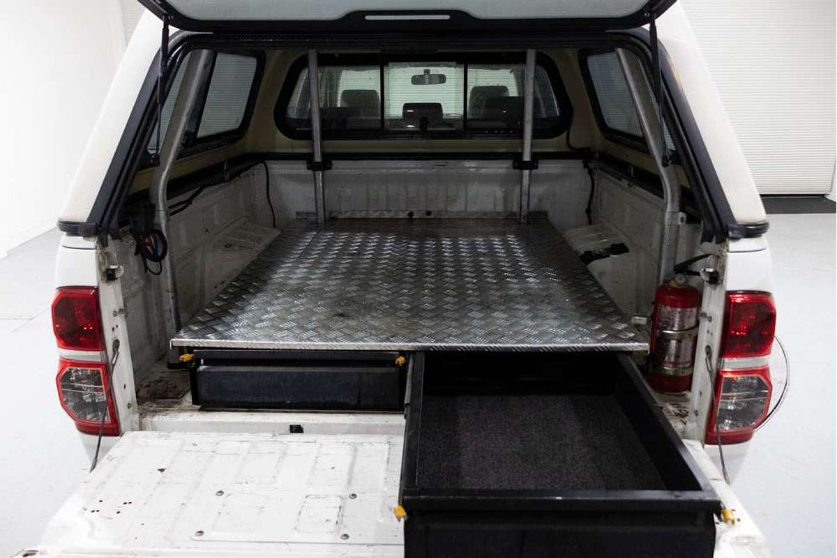 2009 Toyota Hilux SR KUN16R Rear Wheel Drive