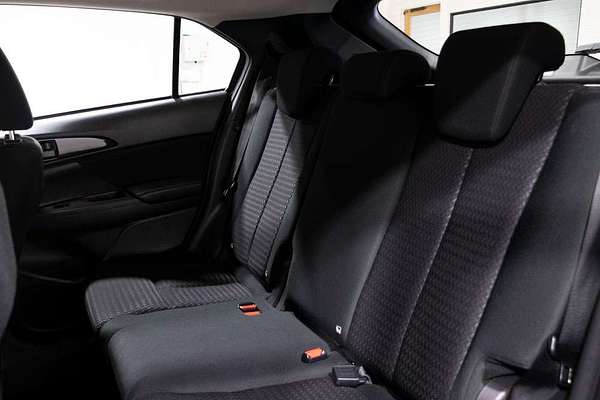2022 Mitsubishi Eclipse Cross ES YB