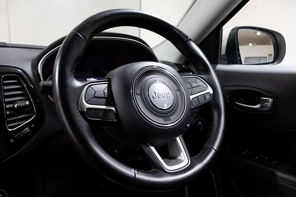 2018 Jeep Compass Limited M6
