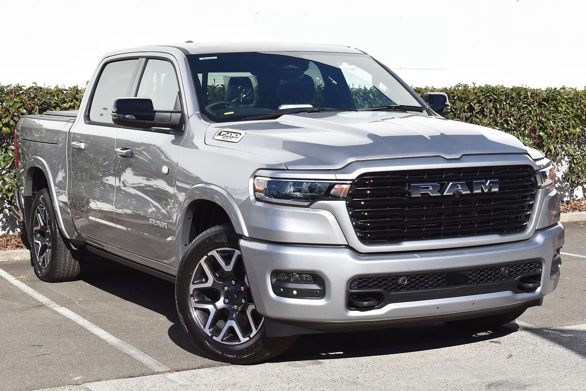 2025 RAM 1500 Laramie Sport Hurricane SO RamBox DT 4X4 SWB