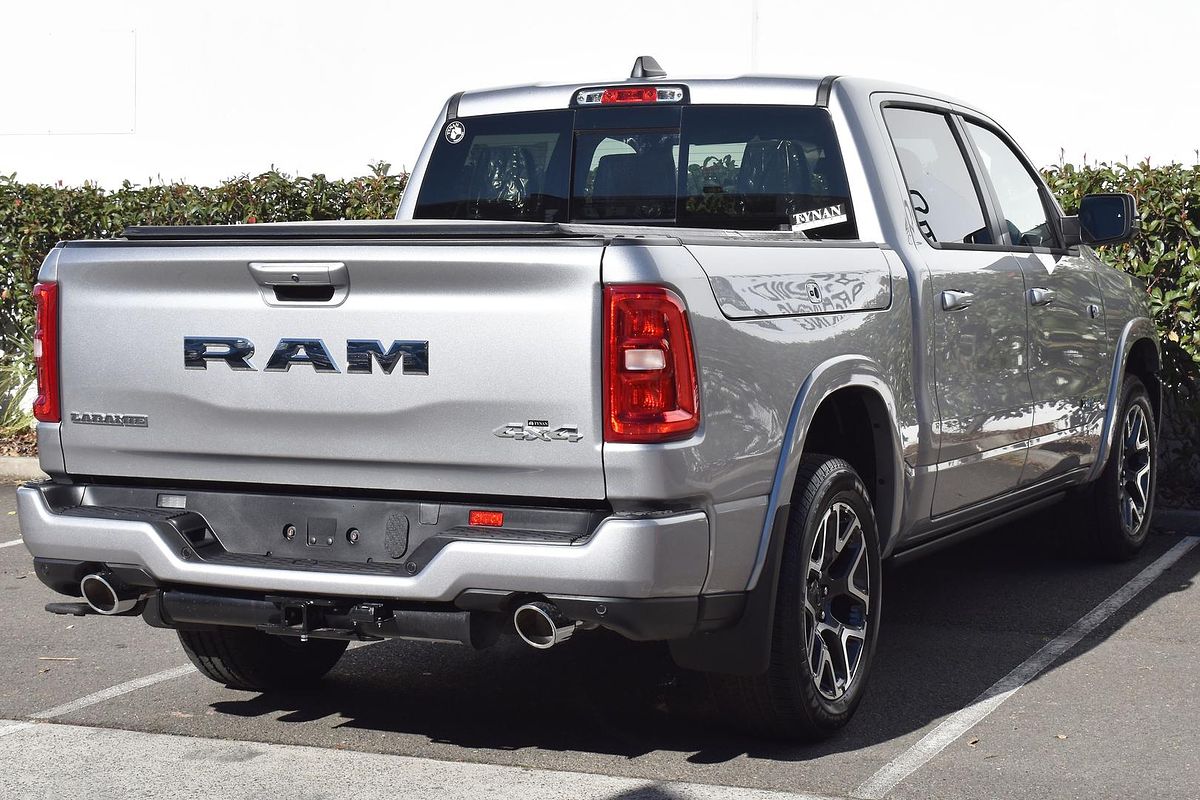2025 RAM 1500 Laramie Sport Hurricane SO RamBox DT 4X4 SWB
