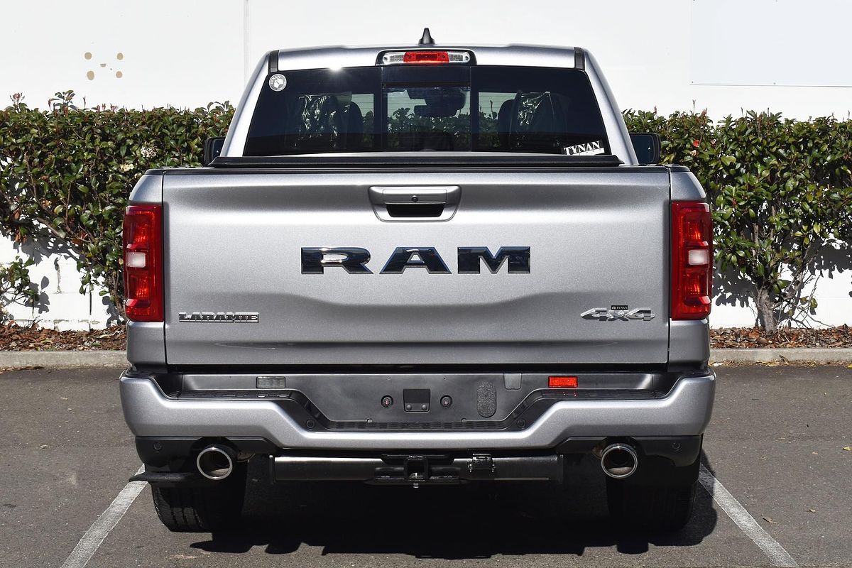 2025 RAM 1500 Laramie Sport Hurricane SO RamBox DT 4X4 SWB