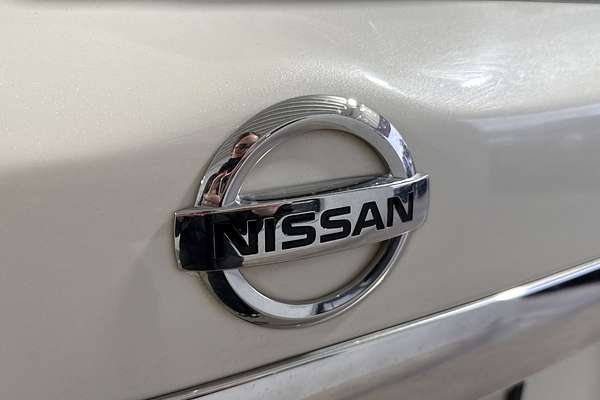 2014 Nissan Pathfinder ST R52