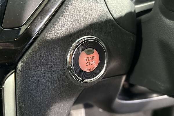 2014 Nissan Pathfinder ST R52