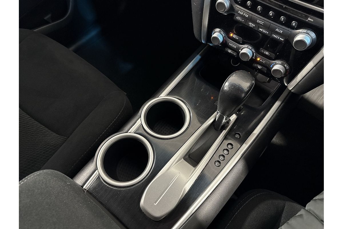 2014 Nissan Pathfinder ST R52