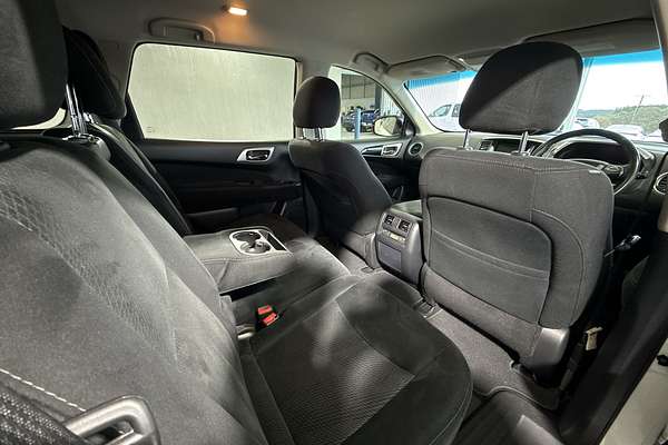 2014 Nissan Pathfinder ST R52
