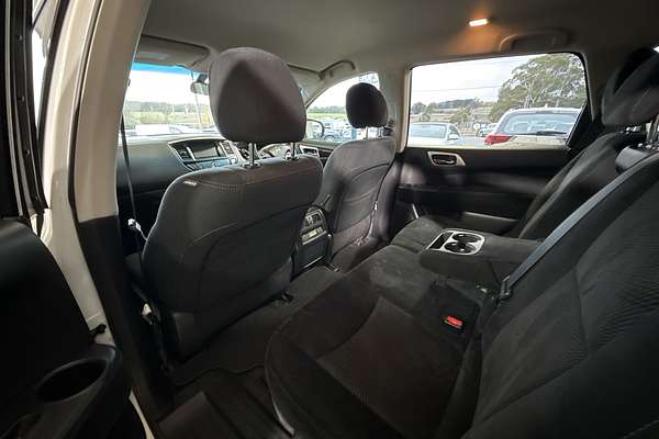 2014 Nissan Pathfinder ST R52