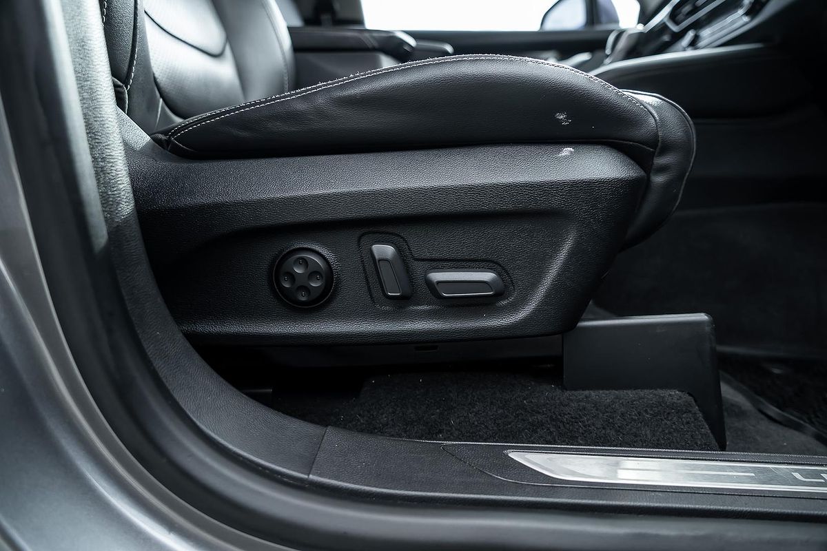 2021 LDV D90 Executive SV9A