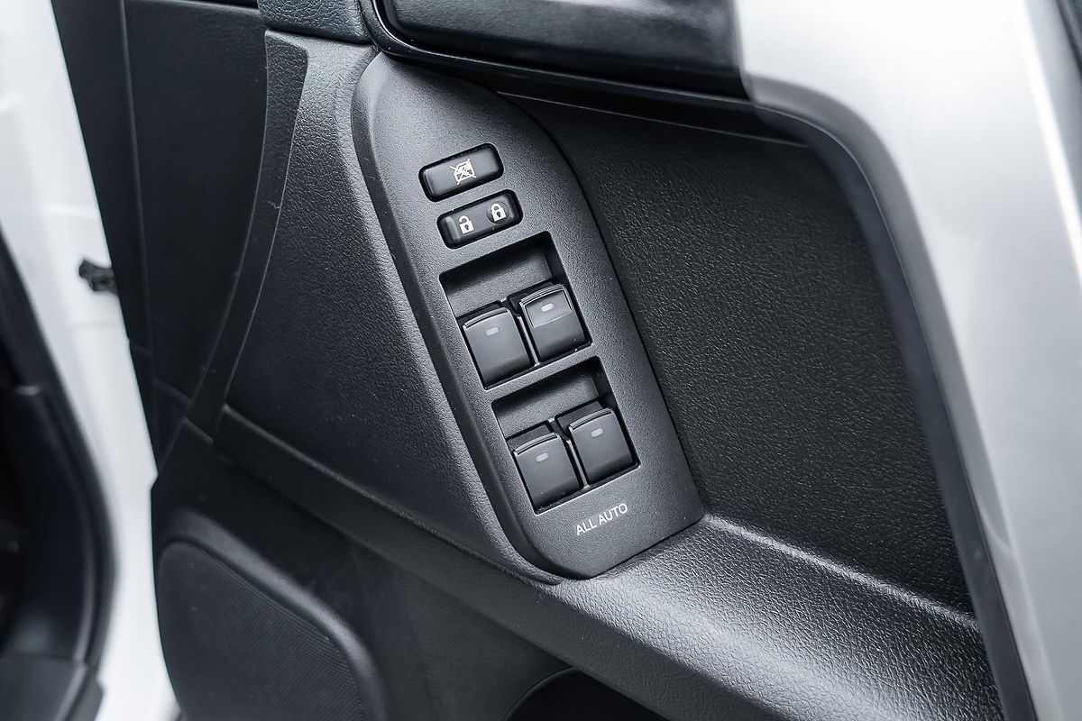 2020 Toyota Landcruiser GX VDJ200R