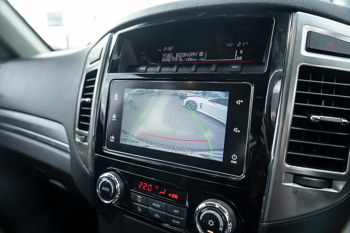 2020 Mitsubishi Pajero GLX NX