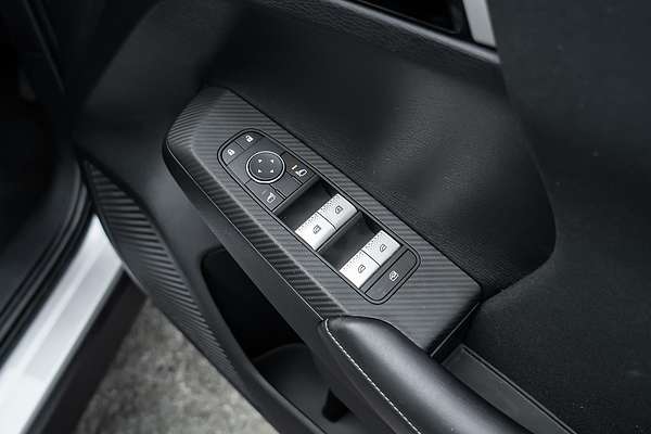 2022 Mitsubishi Outlander ES ZM