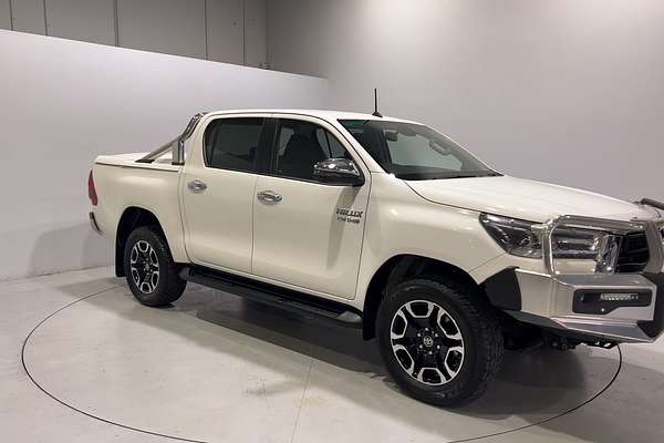 2020 Toyota Hilux SR5 GUN126R 4X4