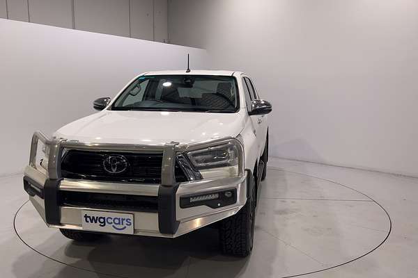 2020 Toyota Hilux SR5 GUN126R 4X4
