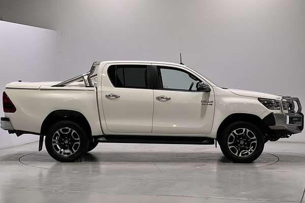 2020 Toyota Hilux SR5 GUN126R 4X4