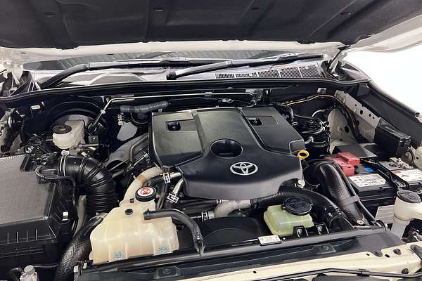 2020 Toyota Hilux SR5 GUN126R 4X4