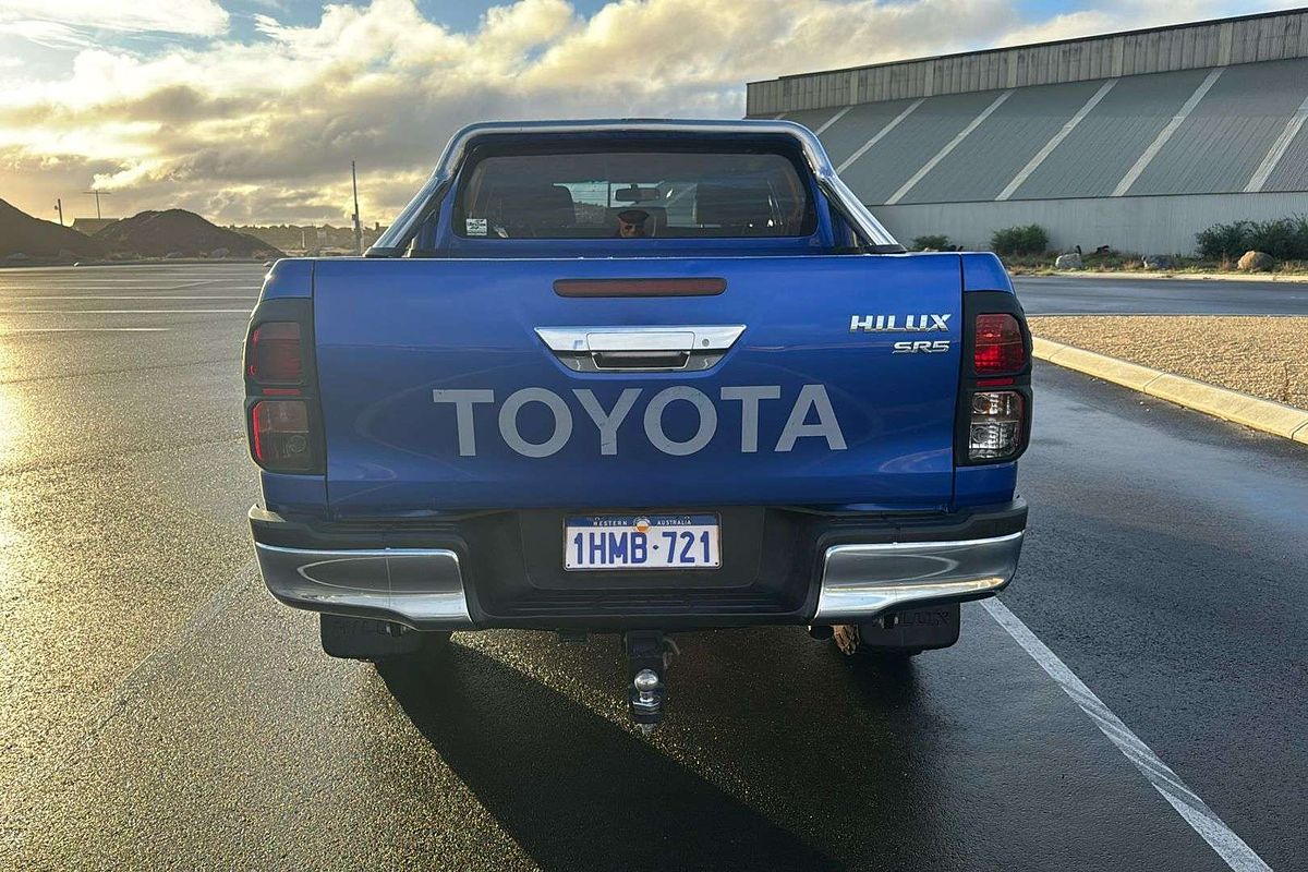 2017 Toyota Hilux SR GUN126R 4X4
