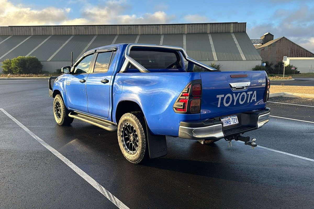 2017 Toyota Hilux SR GUN126R 4X4