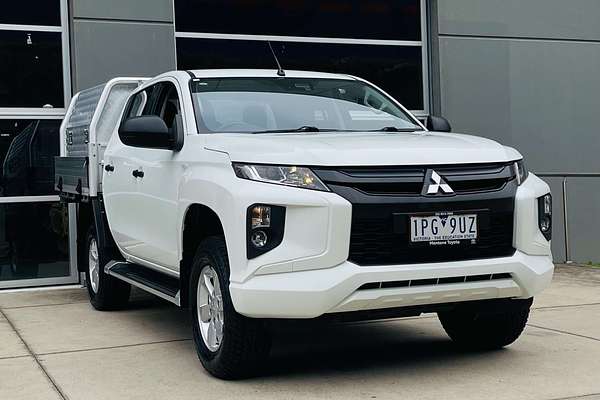 2019 Mitsubishi Triton GLX MR 4X4