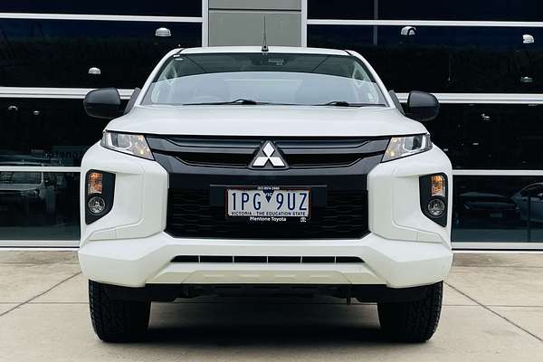 2019 Mitsubishi Triton GLX MR 4X4