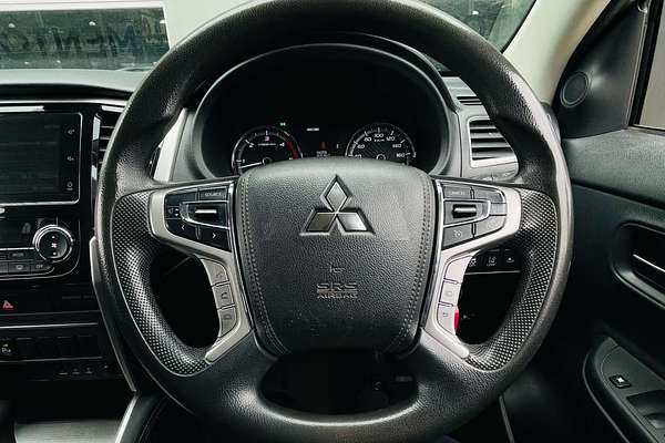2019 Mitsubishi Triton GLX MR 4X4