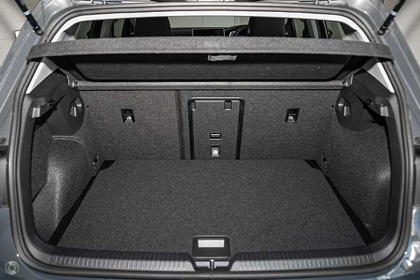 2025 Volkswagen Golf 110TSI Life 8.5