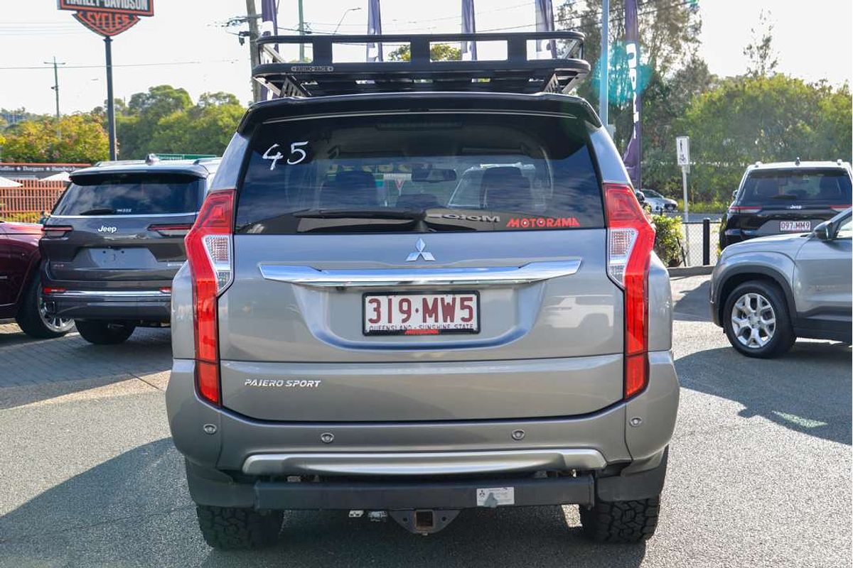 2019 Mitsubishi Pajero Sport Black Edition QE