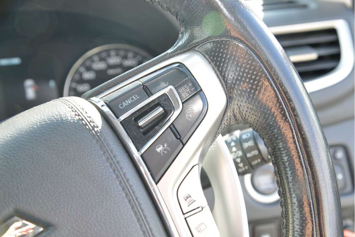 2019 Mitsubishi Pajero Sport Black Edition QE