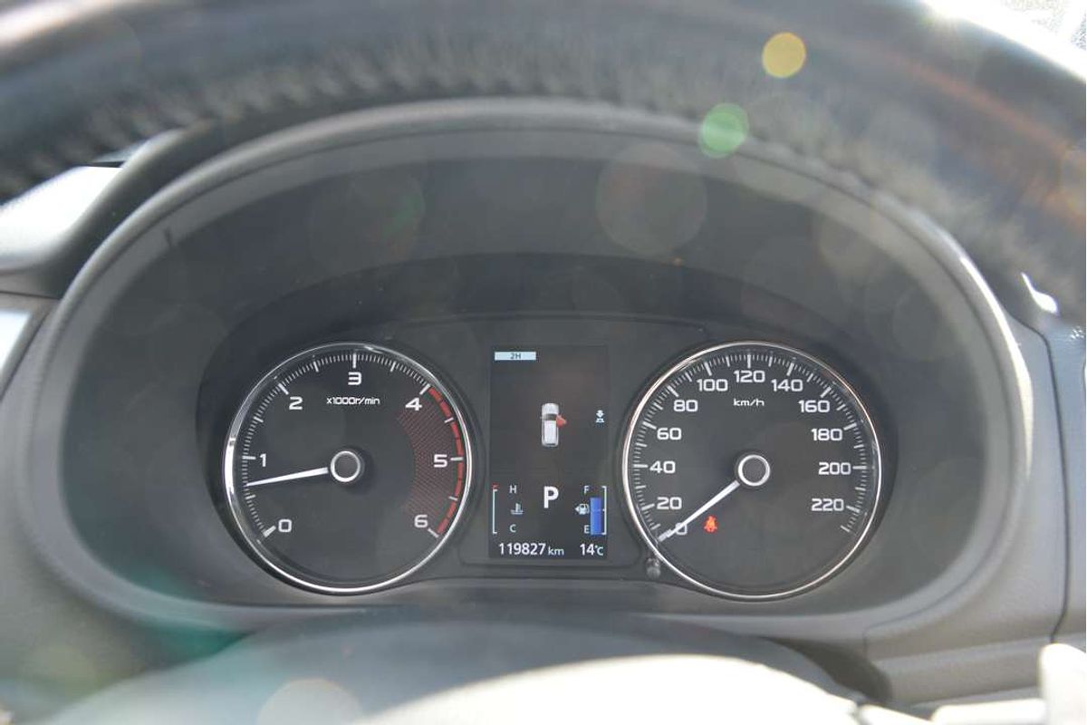 2019 Mitsubishi Pajero Sport Black Edition QE