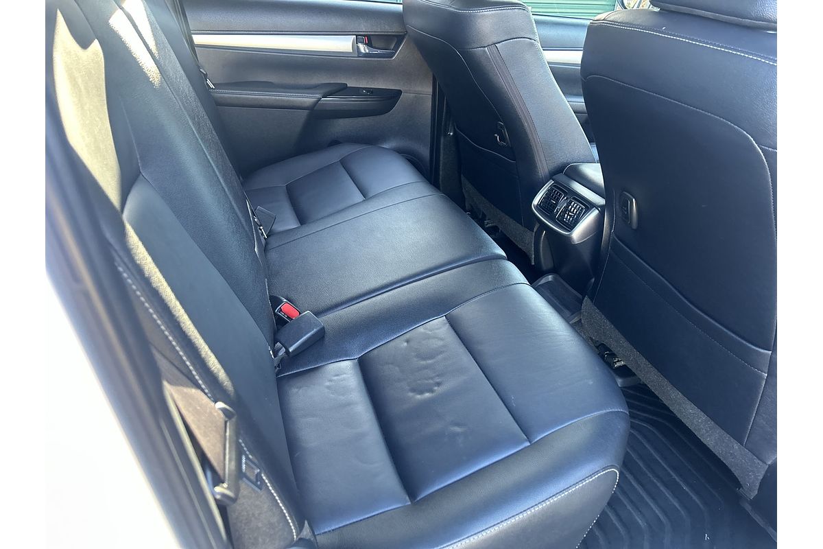 2021 Toyota Hilux SR5 GUN126R 4X4