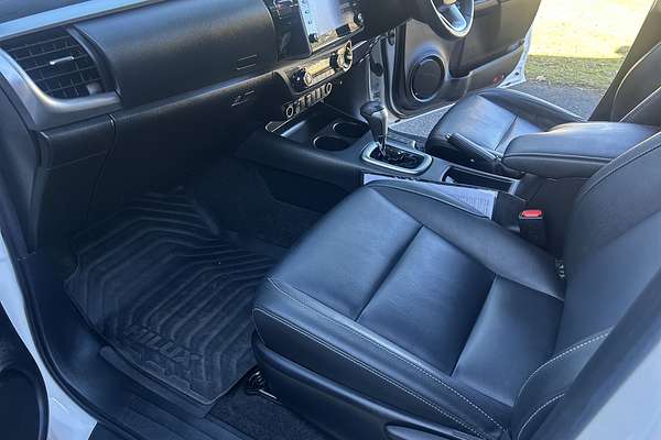 2021 Toyota Hilux SR5 GUN126R 4X4