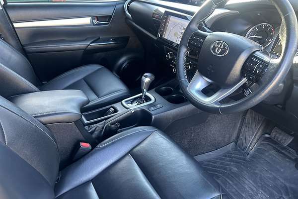 2021 Toyota Hilux SR5 GUN126R 4X4