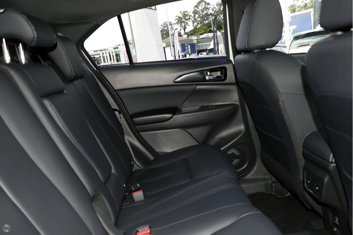 2024 Mitsubishi Eclipse Cross PHEV Exceed YB