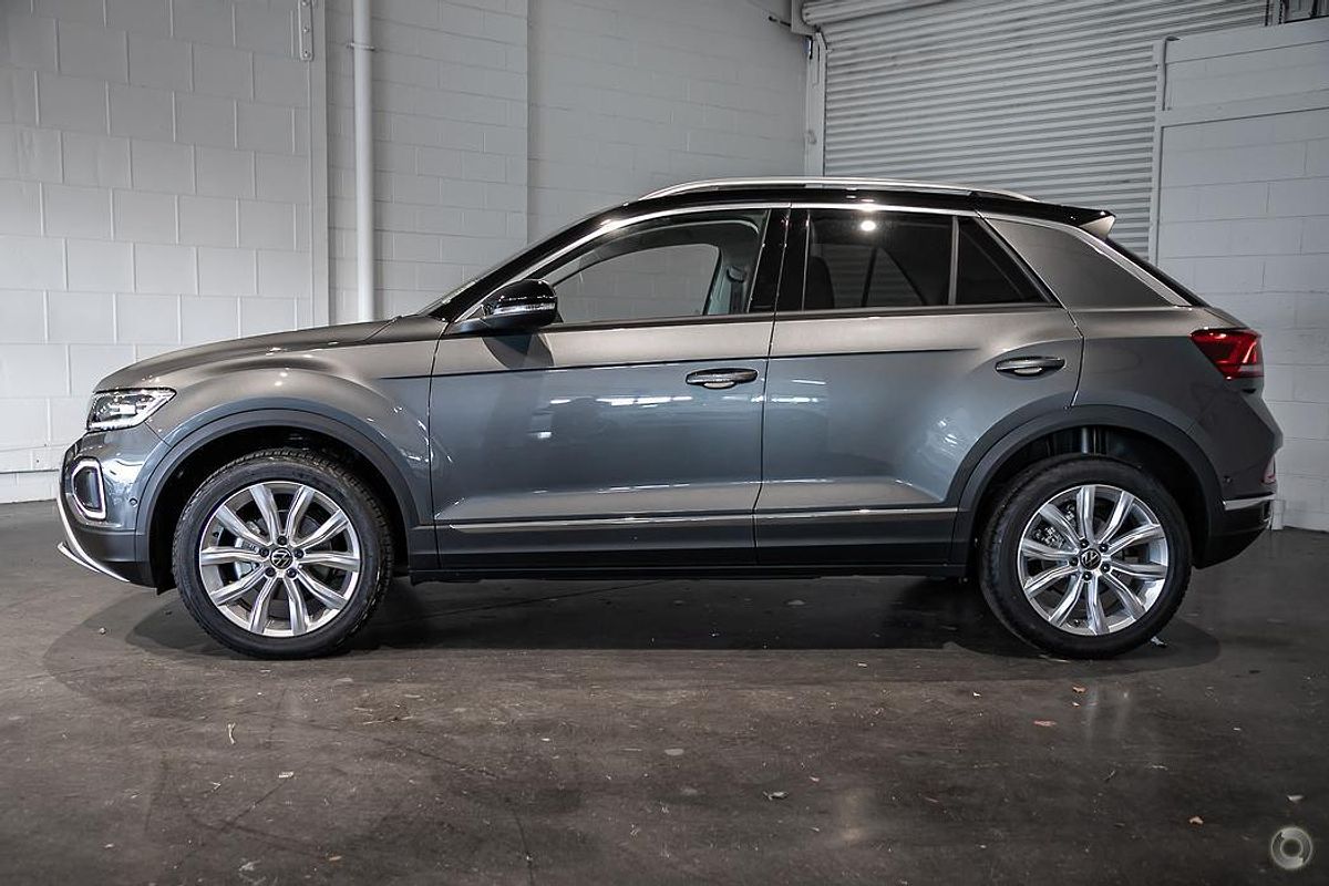 2025 Volkswagen T-Roc 110TSI Style D11
