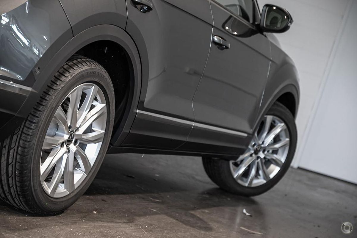 2025 Volkswagen T-Roc 110TSI Style D11