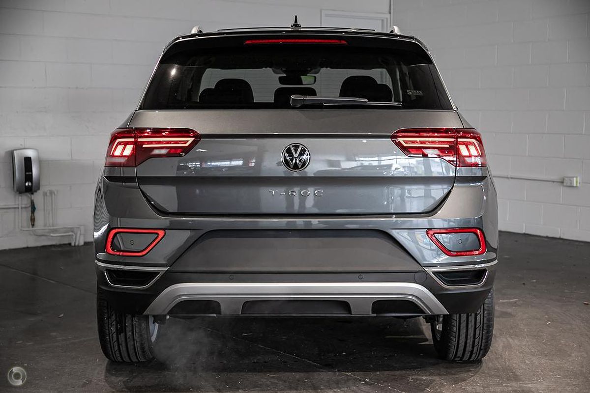 2025 Volkswagen T-Roc 110TSI Style D11